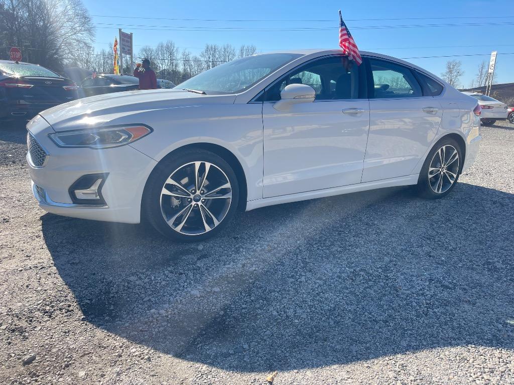 2020 Ford Fusion Titanium's photo