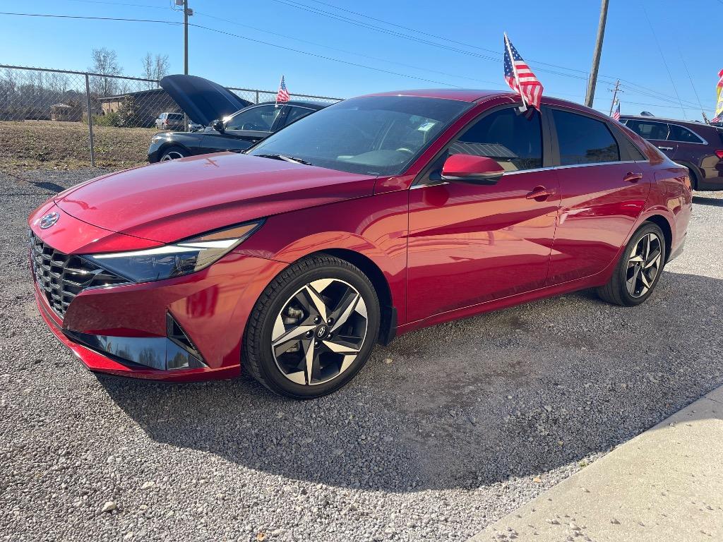 2023 Hyundai Elantra Limited's photo
