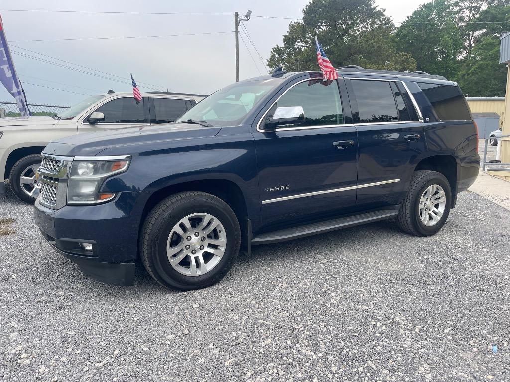 2018 Chevrolet Tahoe LT's photo