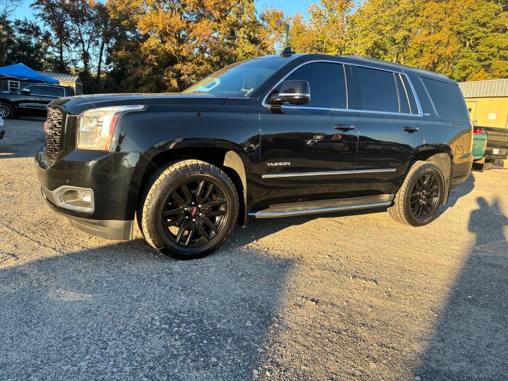 2017 GMC Yukon SLT's photo